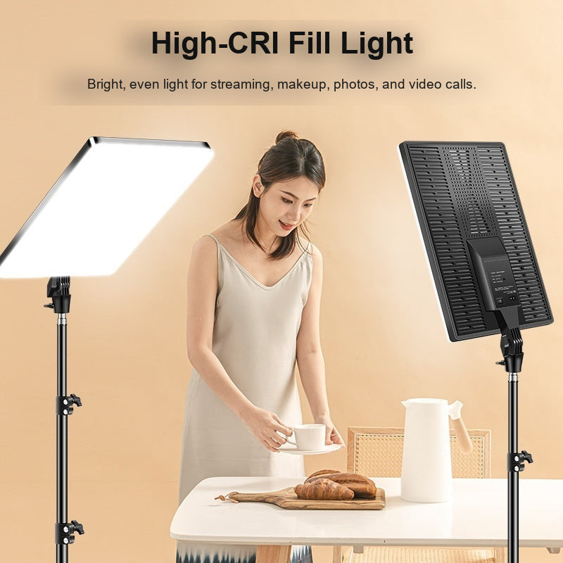 Large-Screen Selfie Fill Light with high-CRI fill light overview